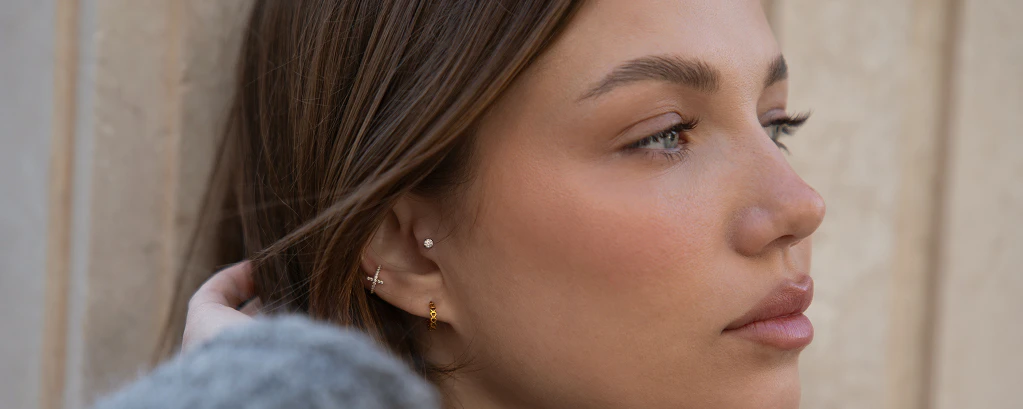 Tragus Pīrsinga Rotas