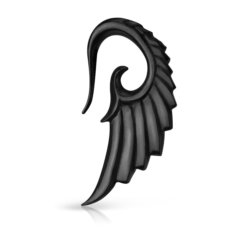 Strečinga auskari no kaula eņģeļa spārnu formā