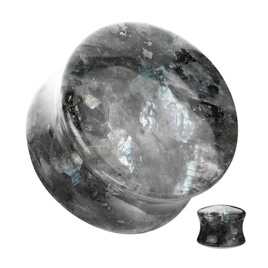 Melnā labradorīta plugs ar izvirzītām ārmalām