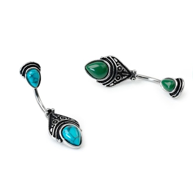 Nabas pīrsings ar antīku filigrāna dizainu un ovāliem dārgakmeņiem