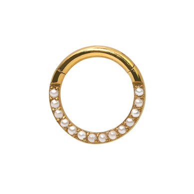 Pīrsingu gredzens no titāna ar pērlītēm priekšpusē