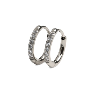 Pāris ar ķirurģiskā tērauda huggie auskariem ar akmentiņiem