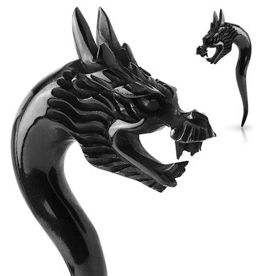 Strečeris no raga ar pūķi