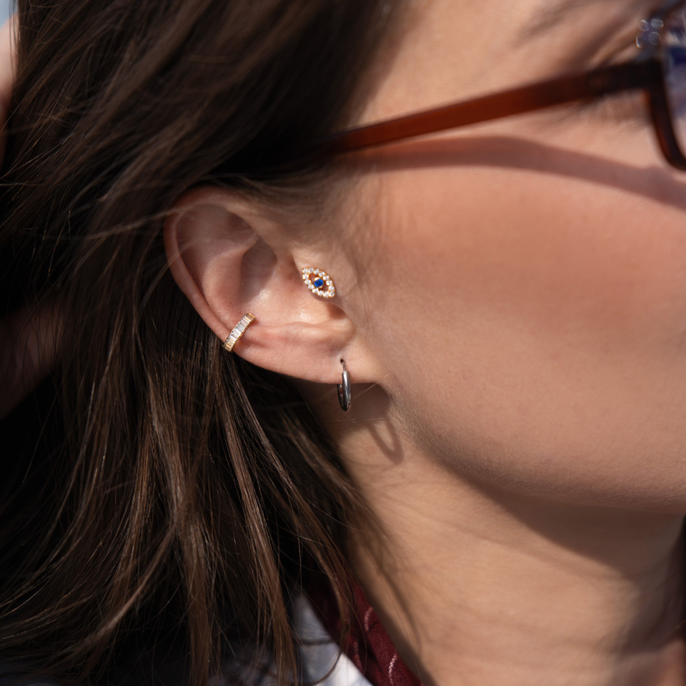 Titāna labrete acs formā