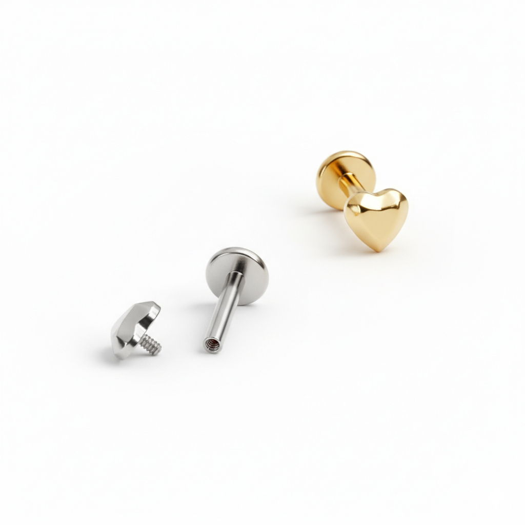 Titāna labrete ar daudzšķautņainu sirdi