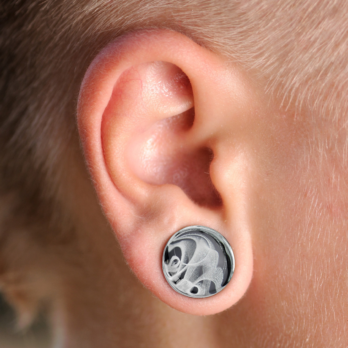 Plugs ar dūmu efektu stiklā