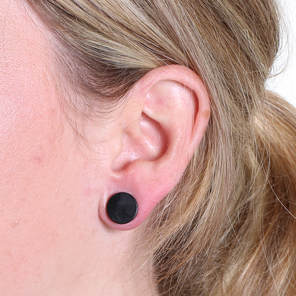 Plugs matēti melnā krāsā