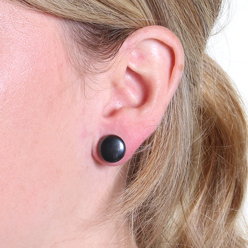 Plugs no hematīta ar o-riņķi