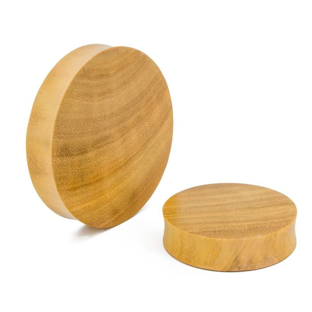 Plugs no Džekfrūta koksnes