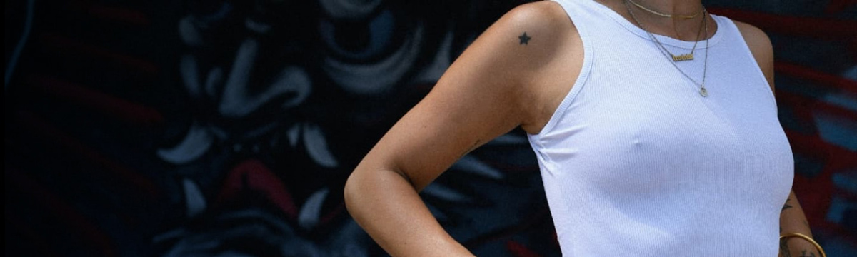 Krūtsgala pīrsingu sāpju līmenis